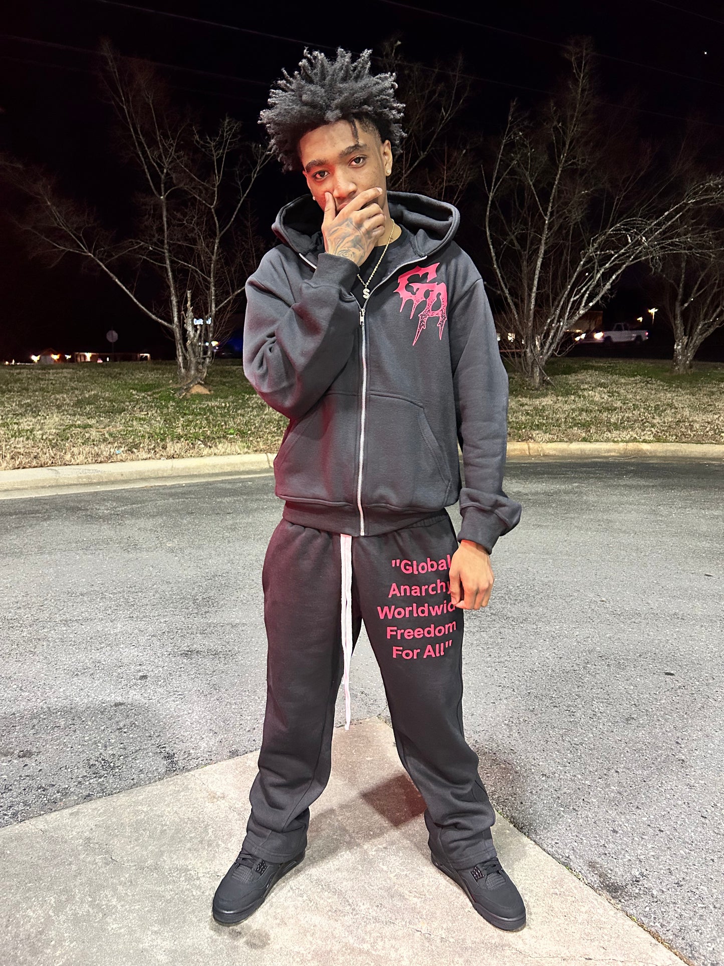 Global Worldwide Sweatsuit